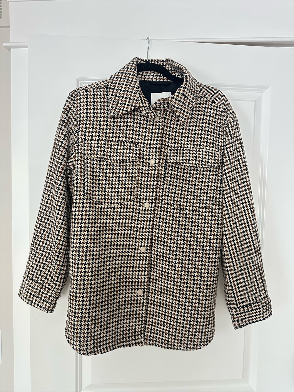 NWOT H&M Houndstooth Shacket